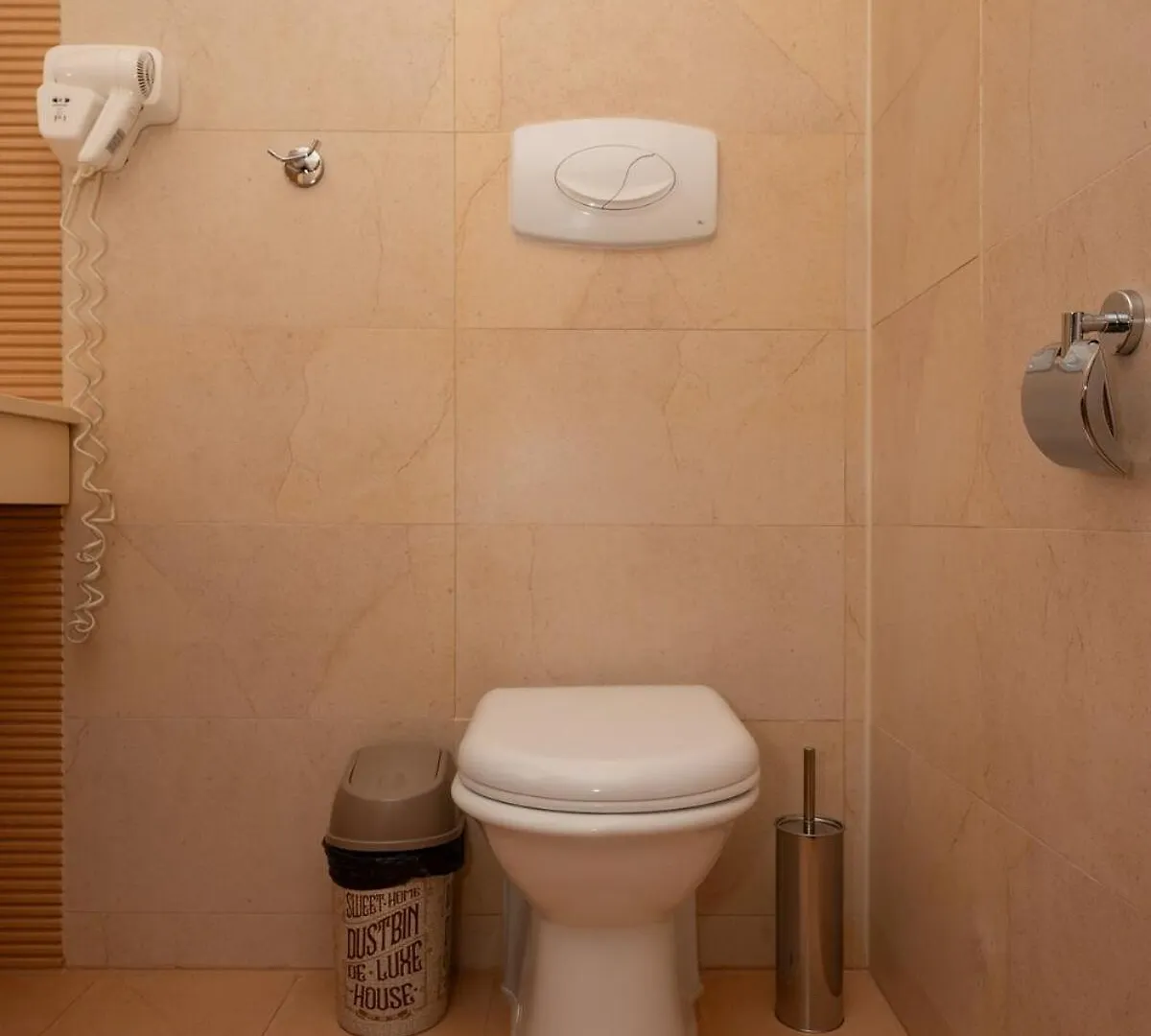Indigen Vibe Rin Grand Hotel Bukareszt 0*,  Rumunia