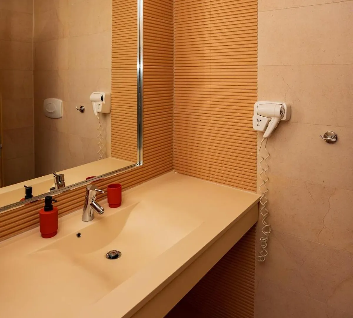Indigen Vibe Rin Grand Hotel Bukareszt Apartament
